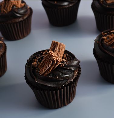 Chocolate Flake Cupcakes